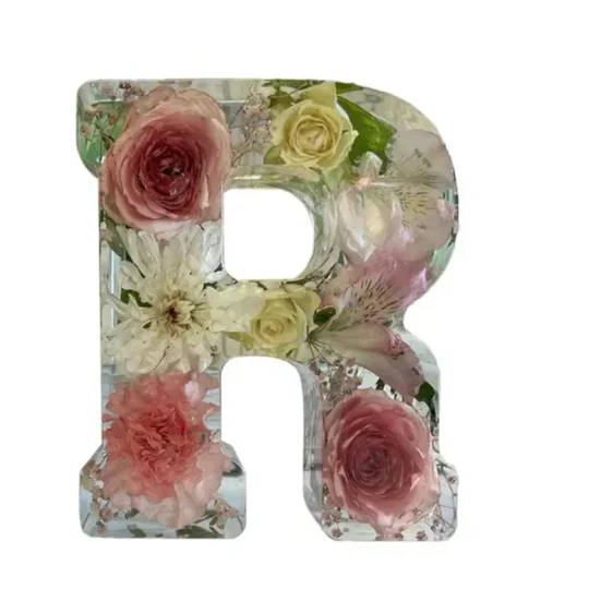 Bloom Glow Letters™ - Dried flowers + LED light!