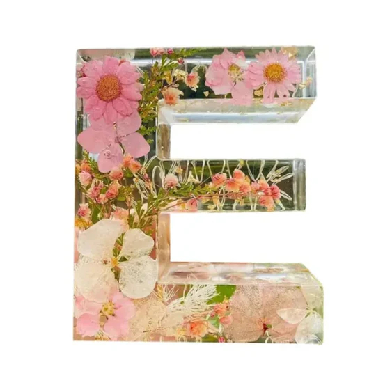 Bloom Glow Letters™ - Dried flowers + LED light!