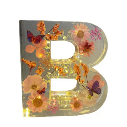 Bloom Glow Letters™ - Dried flowers + LED light!